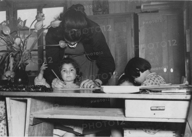 Swiss donation welfare for war victims: Children's Village in Rimini 1946