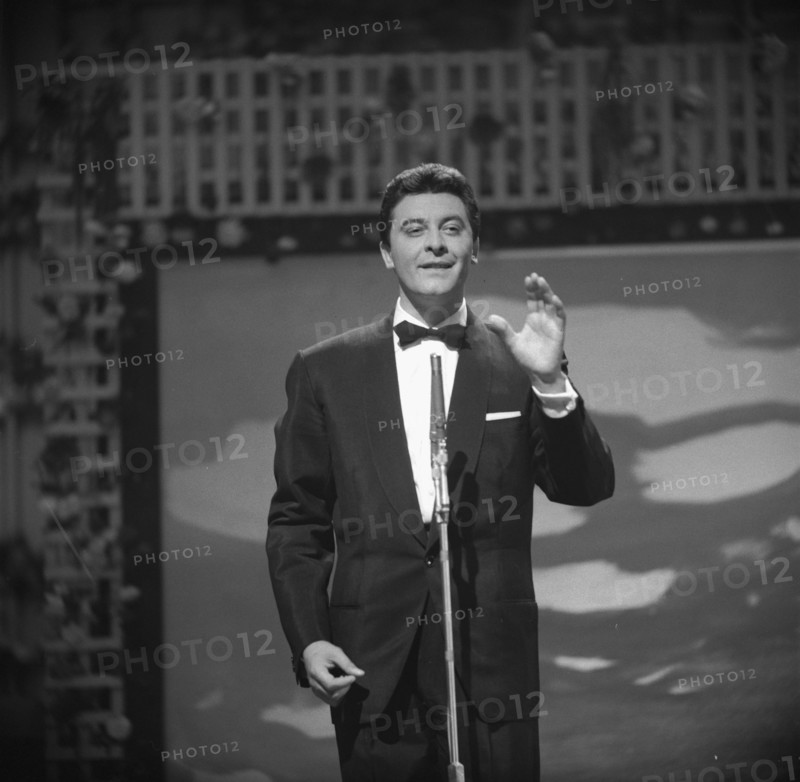 Achille Togliani, singer, ca. 1965 .