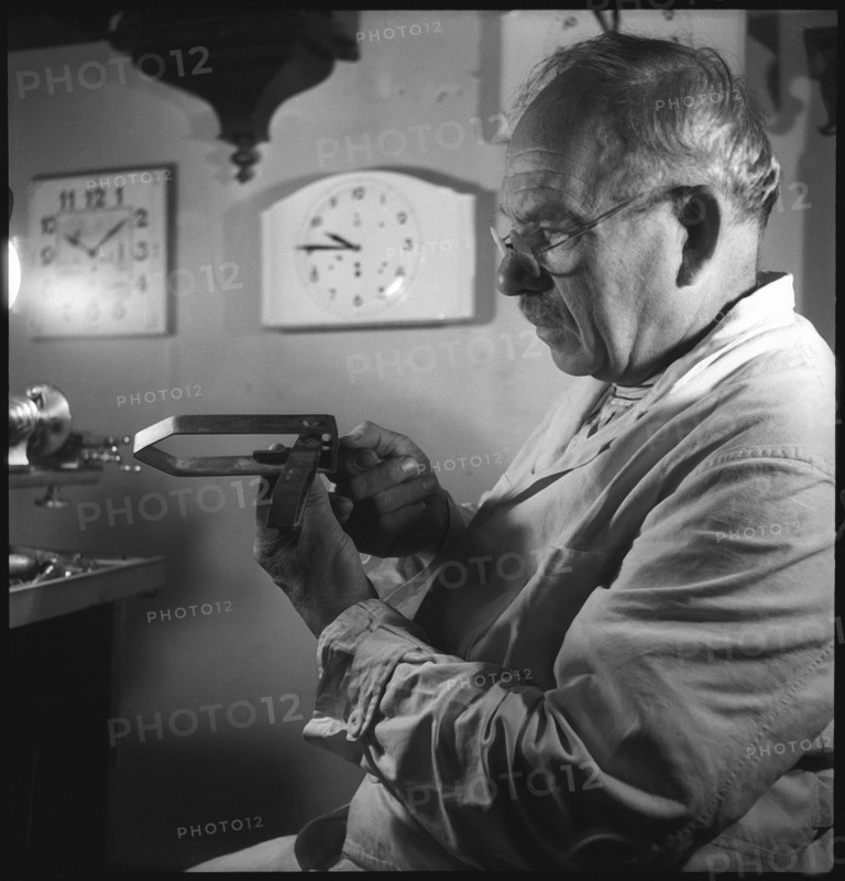 Clockmaker G. Jehle, Zurich ca. 1950 .
