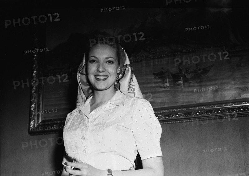 Linda Darnell, actress 1947 .