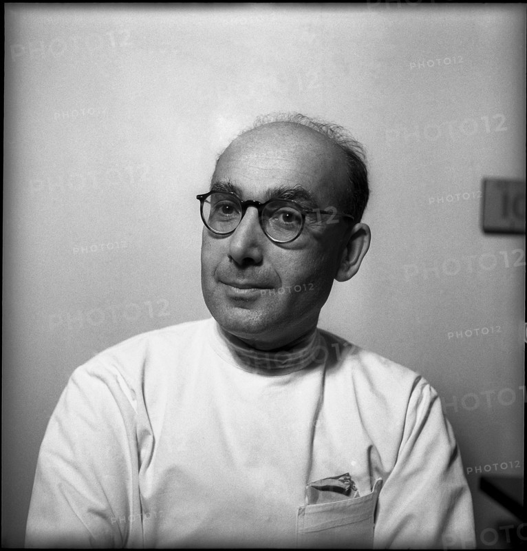 Prof. Dr. med. Hans Goldmann, 1946.