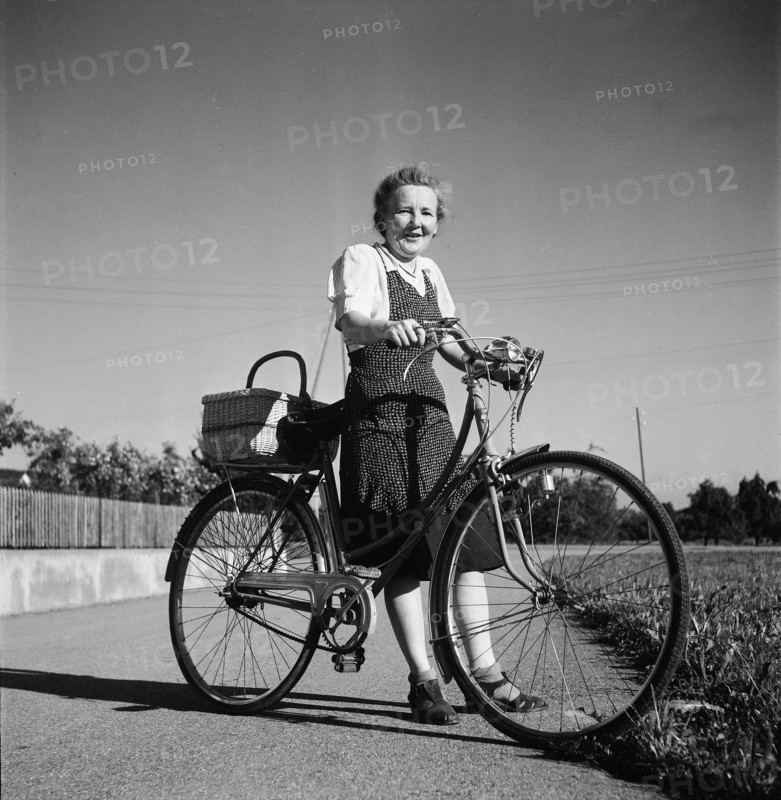 Fridy Steiner, midwife 1945.