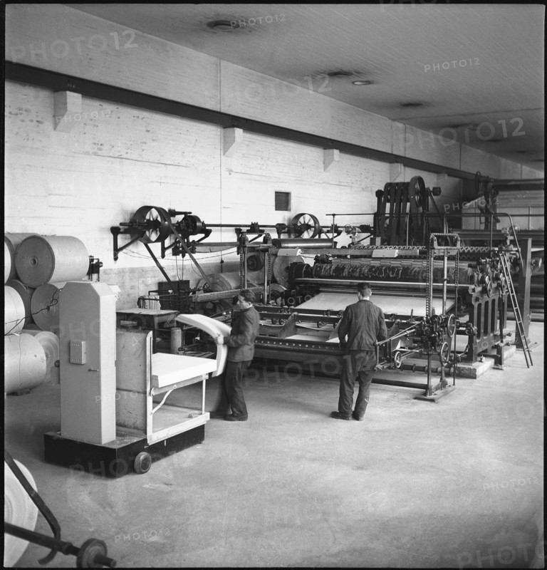 Niedergösgen paperboard factory, around 1942