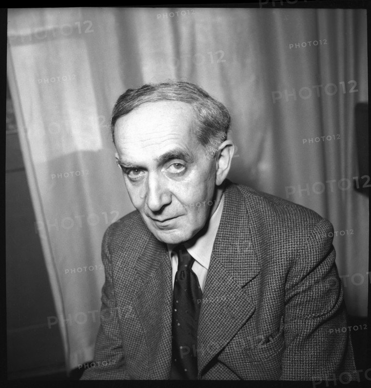 Norbert Oliver Scarpi, writer ca. 1950 .
