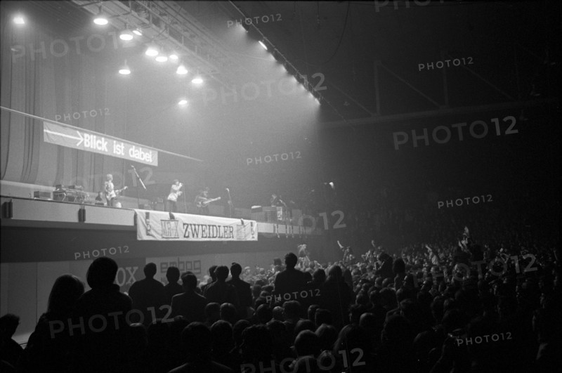 Fans at Rolling Stones concert at Hallenstadion, Zurich 1967 .