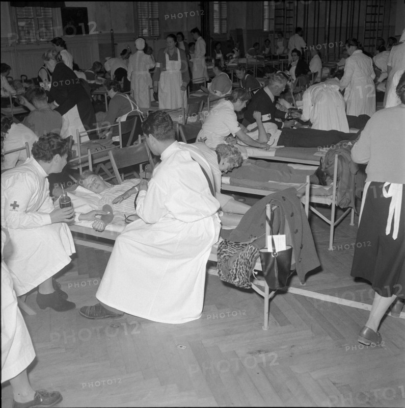 Zurich academicians giving blood for Hungary 1956