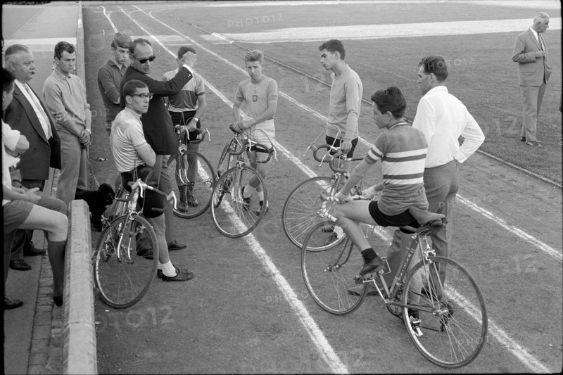 Hugo Koblet coaching young cycle racers 1962