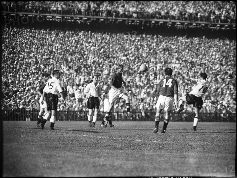 Football WC in Switzerland 1954: Switzerland - England