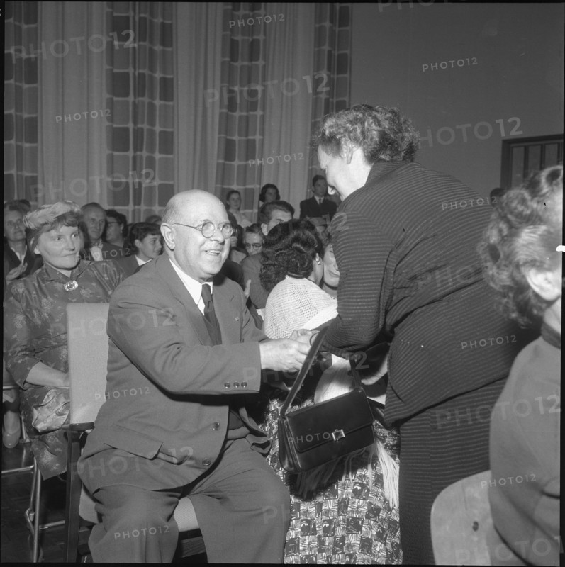 Pablo Casals as guest of the Zurich youth orchestra, 1955