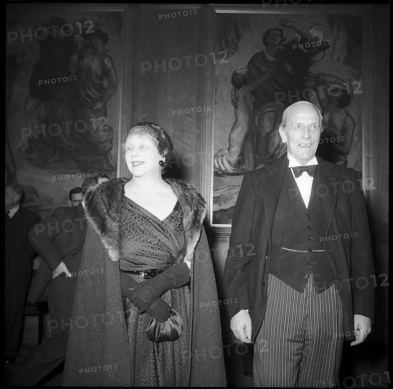 Sir William Jowitt and lady Jowitt in Zurich 1953