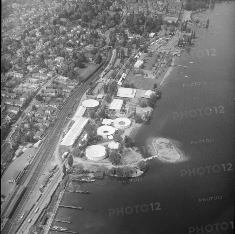 Zurich with the SAFFA fair grounds, 1958.