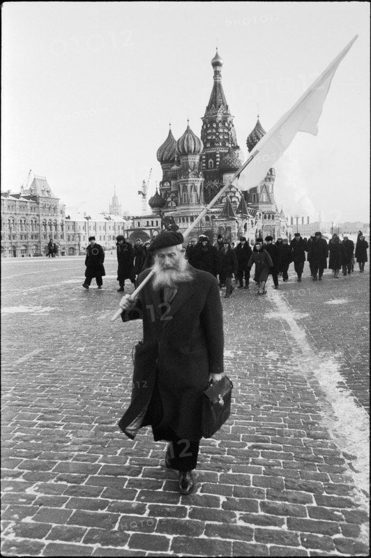 Pacifist Max Daetwyler on the Red Square, Moscow 1964.