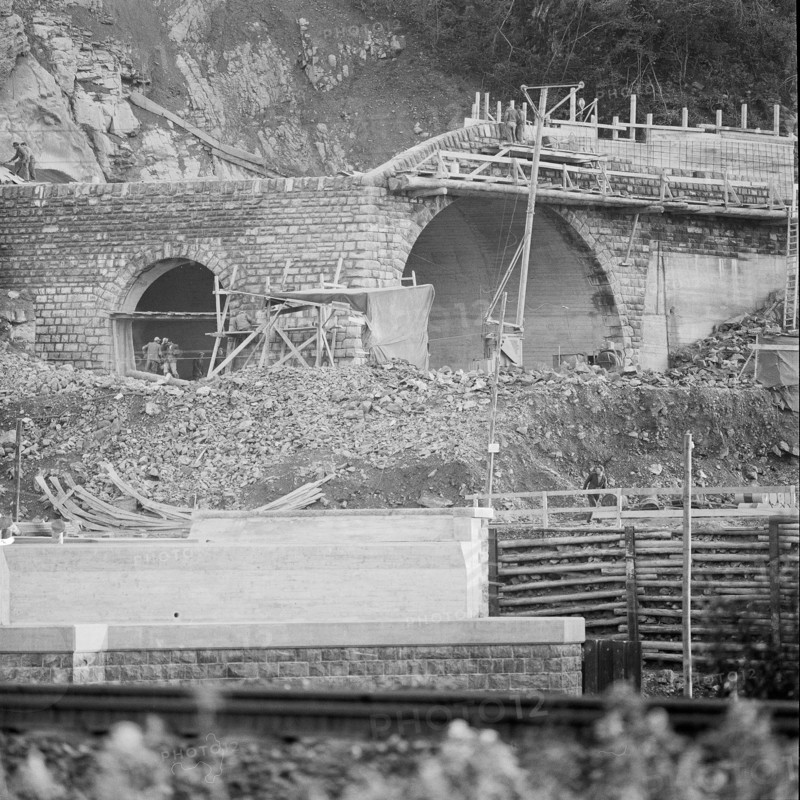 Muhlehorn GL, Road on the left shores of the Walensee under construction, 1957.