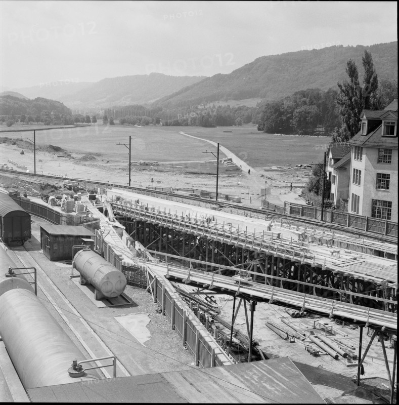 Giesshubel Zurich Sihltal railway bridge under construction 1959.