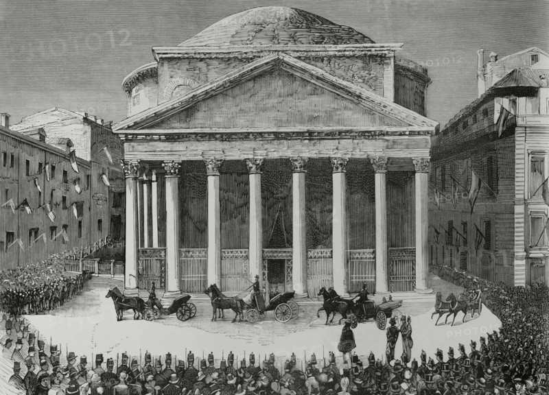 History of Italy. Rome. Sixth anniversary of the death of Victor Emmanuel II (1820-1878) and 25th anniversary of the proclamation of the unity of the fatherland. On 9 January 1884, the Kings of Italy, Umberto I (1844-1900) and Margherita of Savoy (1851-1926), accompanied by Victor Emmanuel, Prince of Naples (their son and successor to the throne), and the Duchess of Genoa, made their way from the Quirinal Palace to the Pantheon to attend the religious commemoration ceremony behind closed doors. Arrival of the King and Queen of Italy at the Pantheon to attend the anniversary of the death of Victor Emmanuel. Engraving by Bernardo Rico (1825-1894). La Ilustracion Espanola y Americana (The Spanish and American Illustration), January 22, 1884.