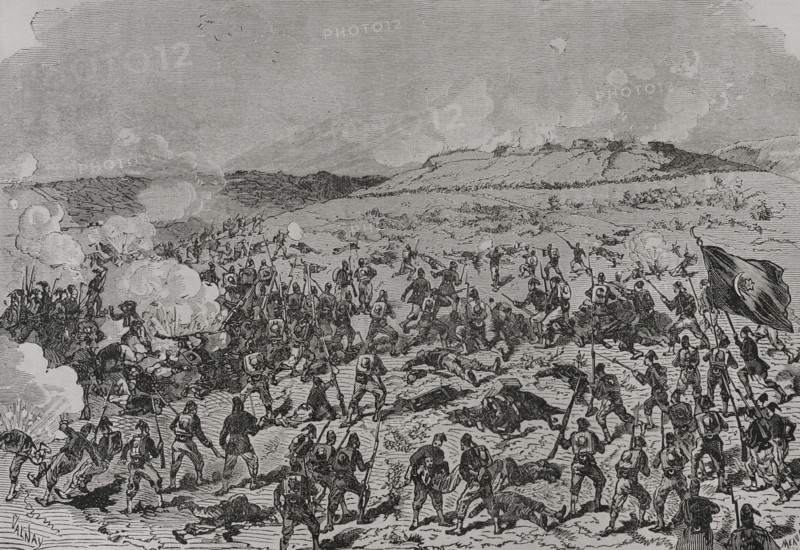 Russo-Turkish War (1877-1878). Turks try to retake Great Yagni on 13 October. Turkish infantry assault the Great Yagni. Engraving by Valnay. ""La Guerra de Oriente"" (The Russo-Turkish War). Volume I. 1877.
