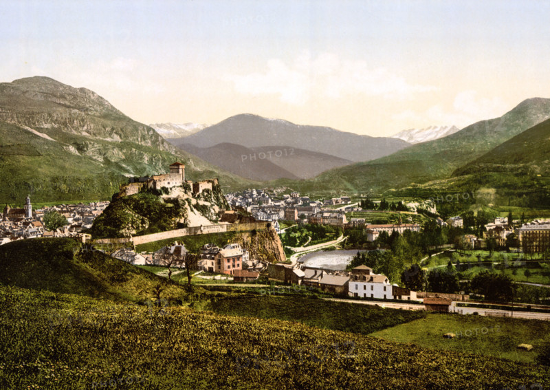 City And Fortress Château Fort De Lourdes