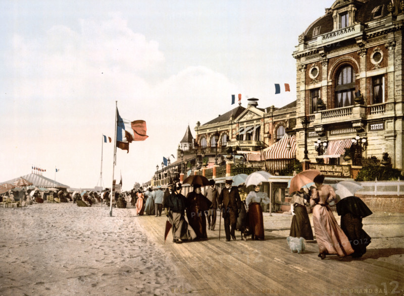 Promenade and large salon, France, Historical, digitally restored reproduction from an original from the 19th century.