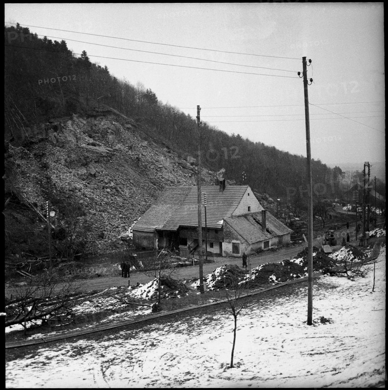 Rock Slip in Erlinsbach, clearance work; 1957.