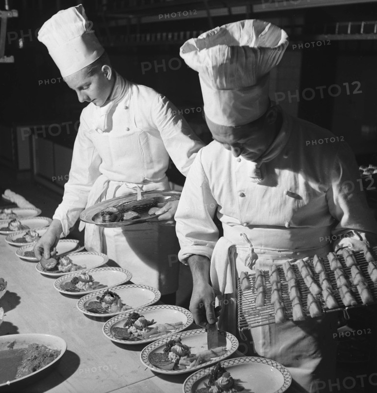 Cooks at University-prom, Zurich 1944.