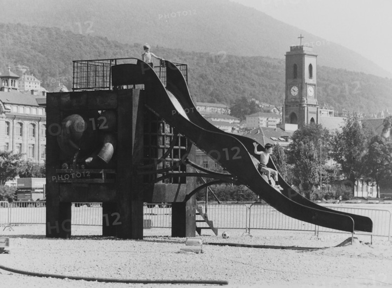 Bernhard Luginbuhl: Monsterschau in Neuchatel 1973.