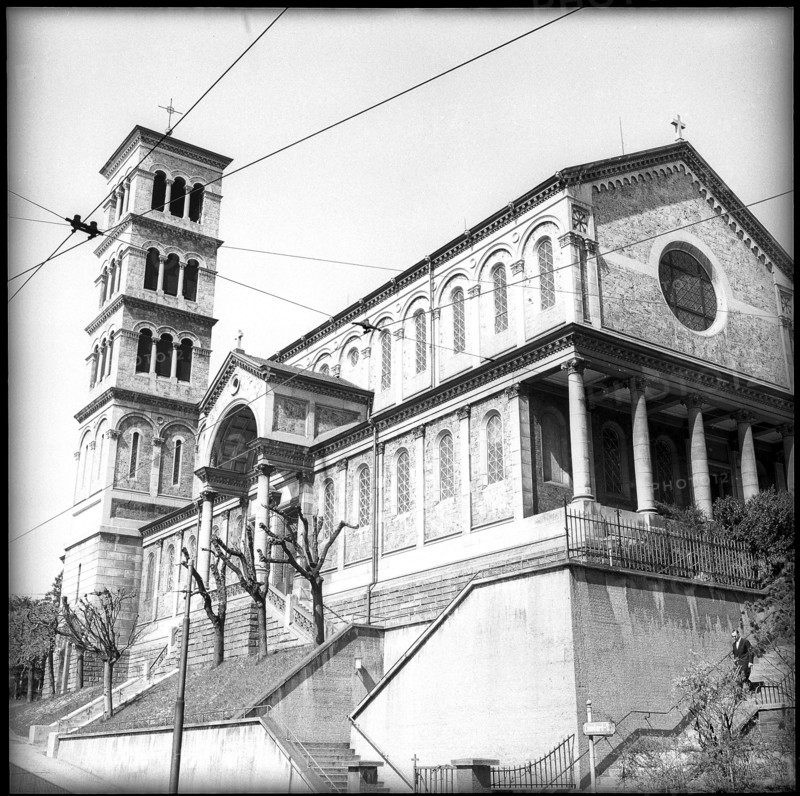 Liebfrauenkirche in Zurich 1958.
