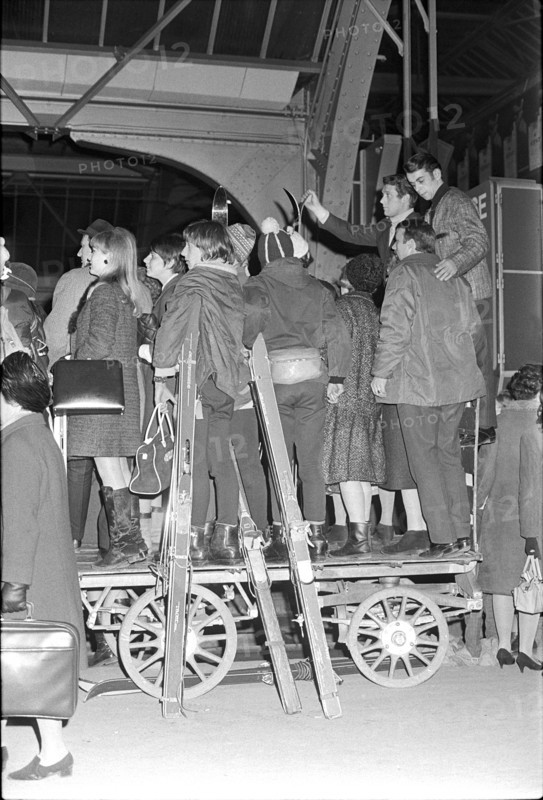 Grenoble 1968: Reception of the athlets in Zurich.