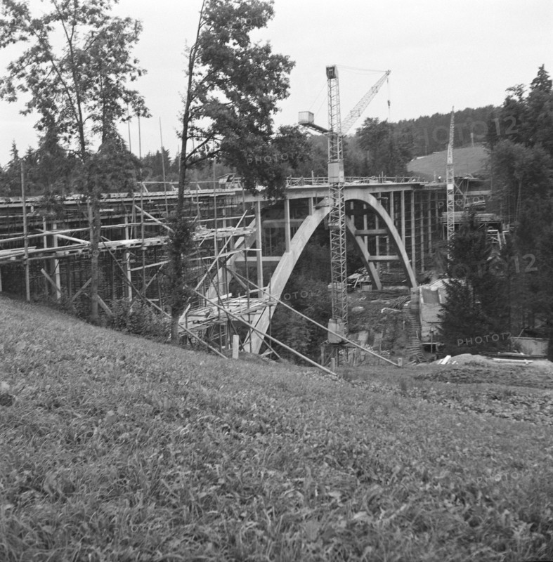 Gotteron bridge under construction; 1958.