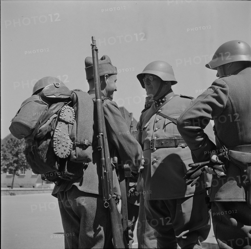 Soldiers, day of discharge; 1940.