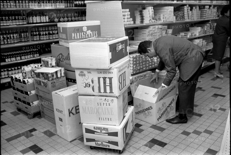 Denner shop: 20% discount on cigarettes 1969.