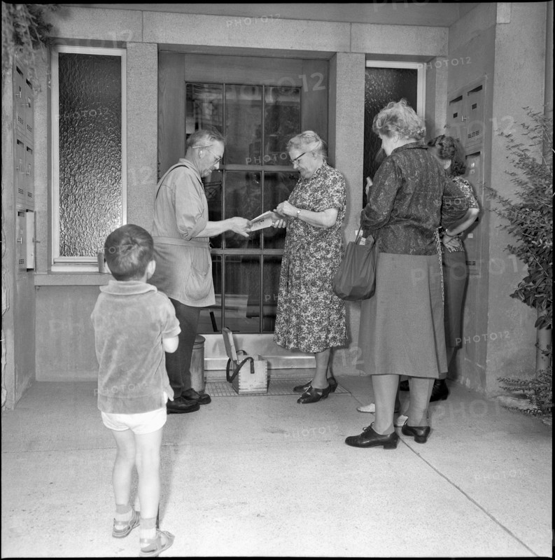 Milkman and Clients, 1964.
