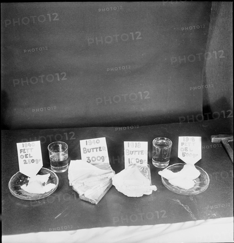 Comparison, quantity of food; rationing 1918 and 1940; 1940.