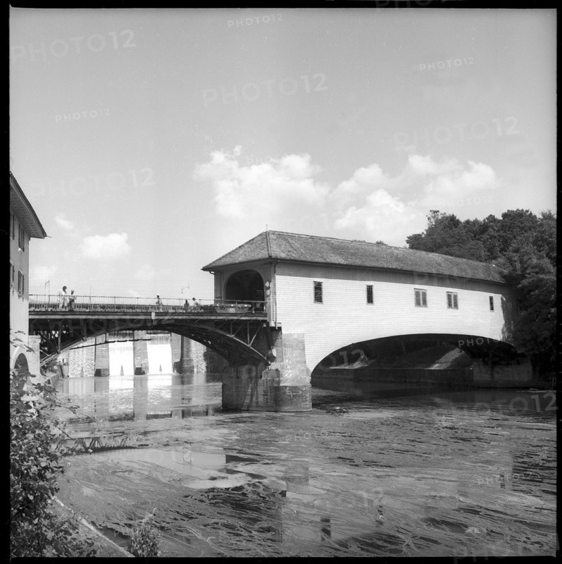 Roofed wooden bridge; 1958.