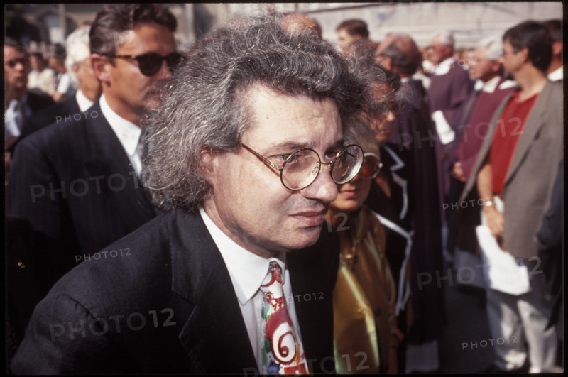 Funeral ceremony Jean Tinguely in Fribourg 1991: Mario Botta.