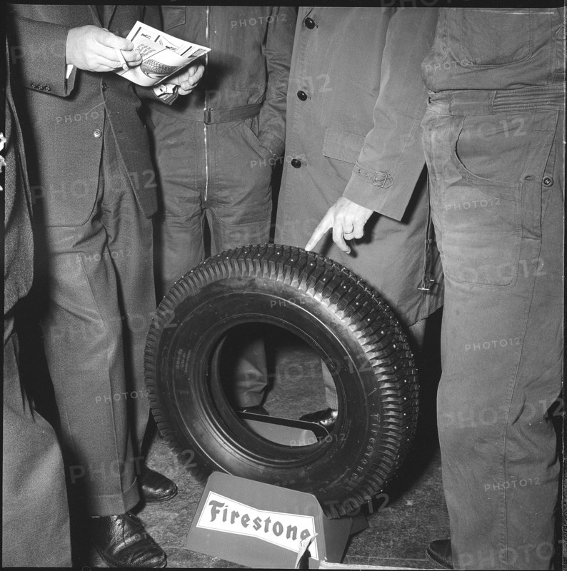 Demonstration of Winter Tyre with Spikes.
