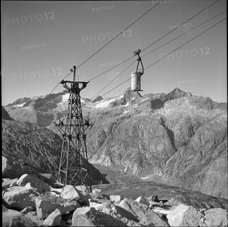 Cement transport cableway Oberwald-Oberaar 1951.