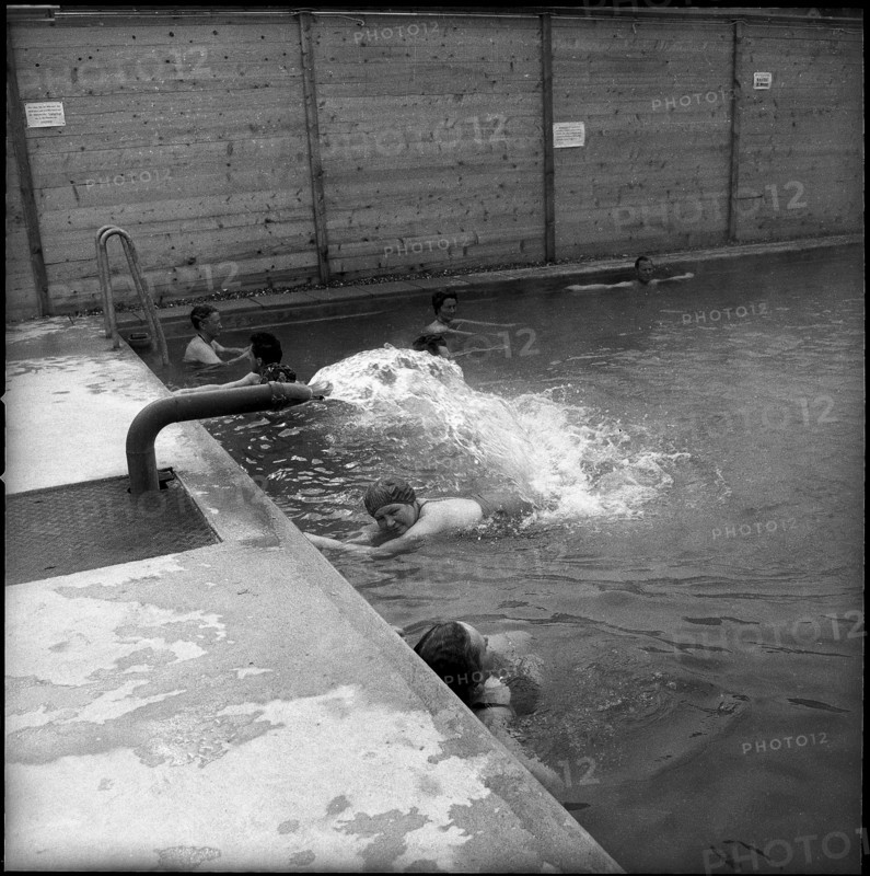 Zurzach thermal bath; 1956.