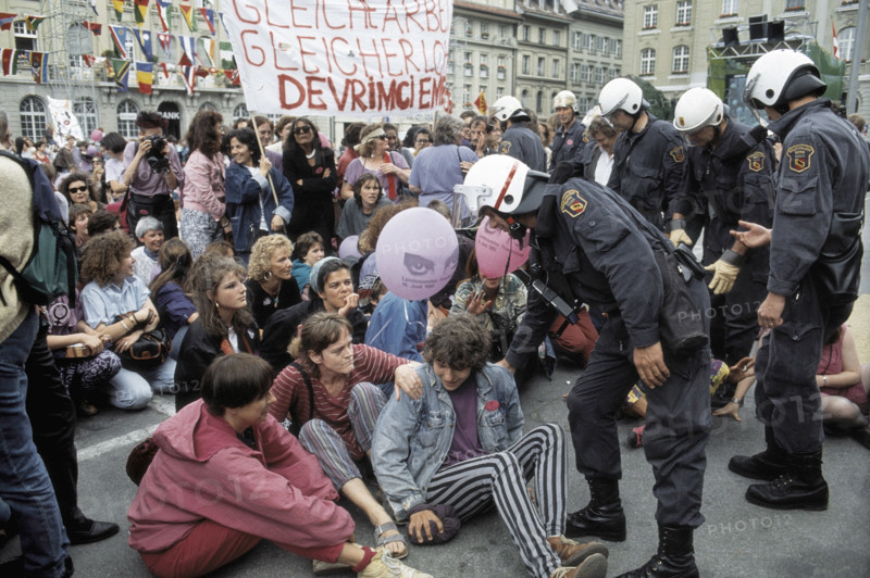Women's Strike Day, police breaks up sit-down strike, 1991.