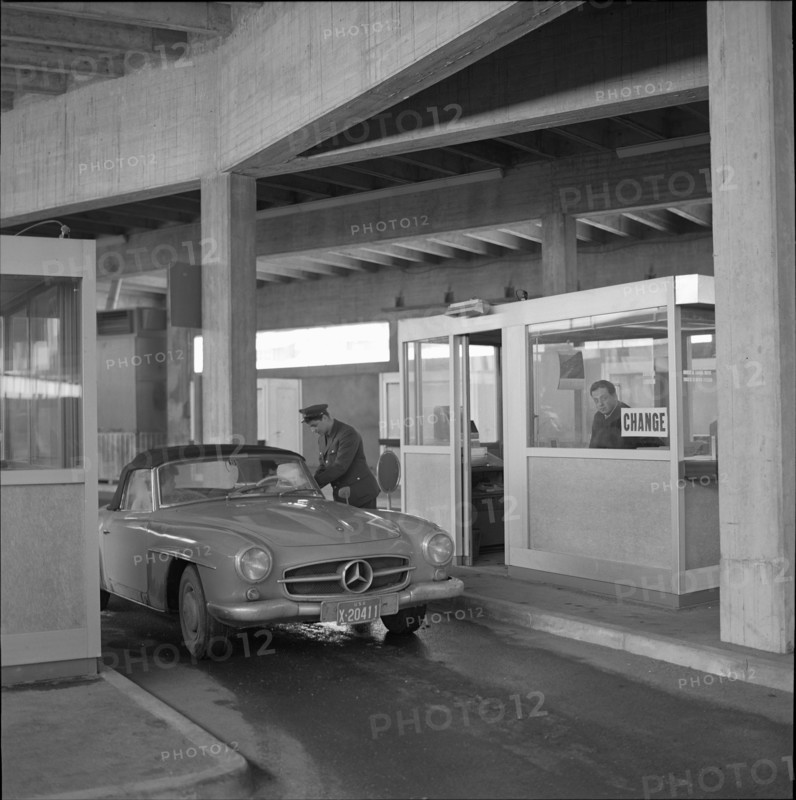 Customs post at Grand-Saint-Bernard, Bourg-St-Pierre 1965