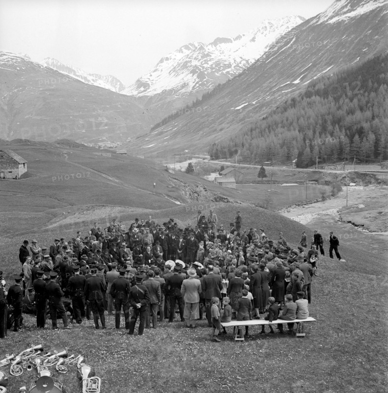Hospental, valley community; 1942