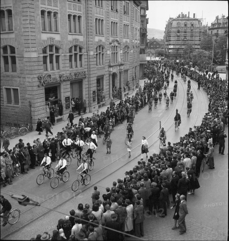 Bikers in May Day rallies at Stauffacher, Zurich 1947
