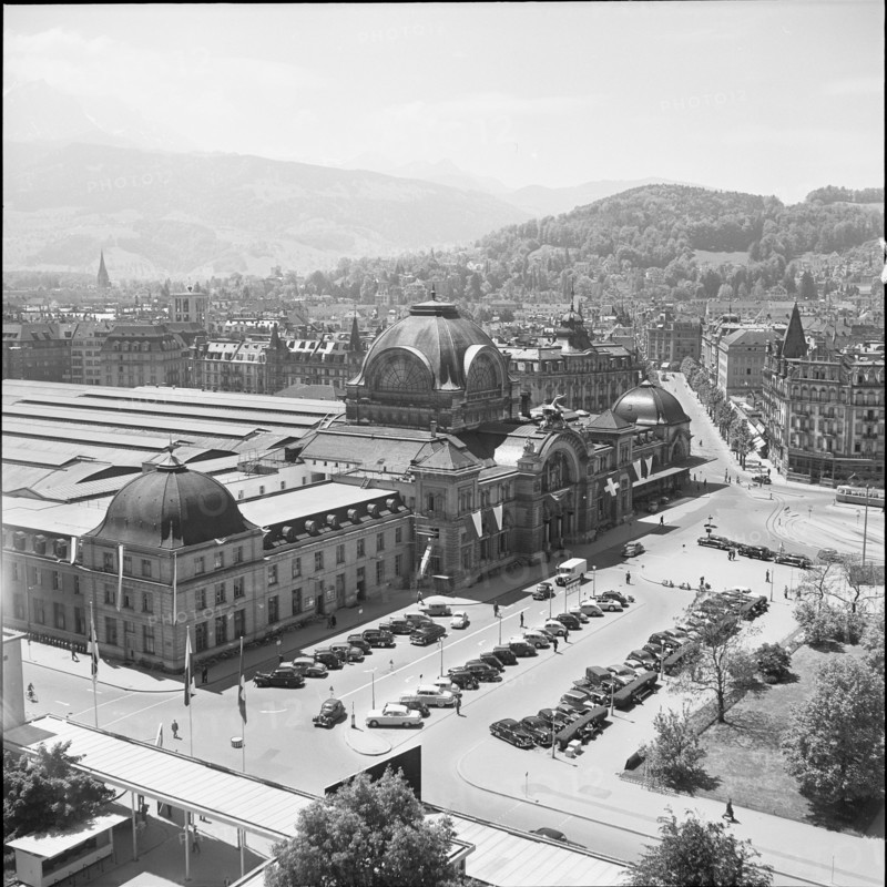 Lucerne railway station; 1952