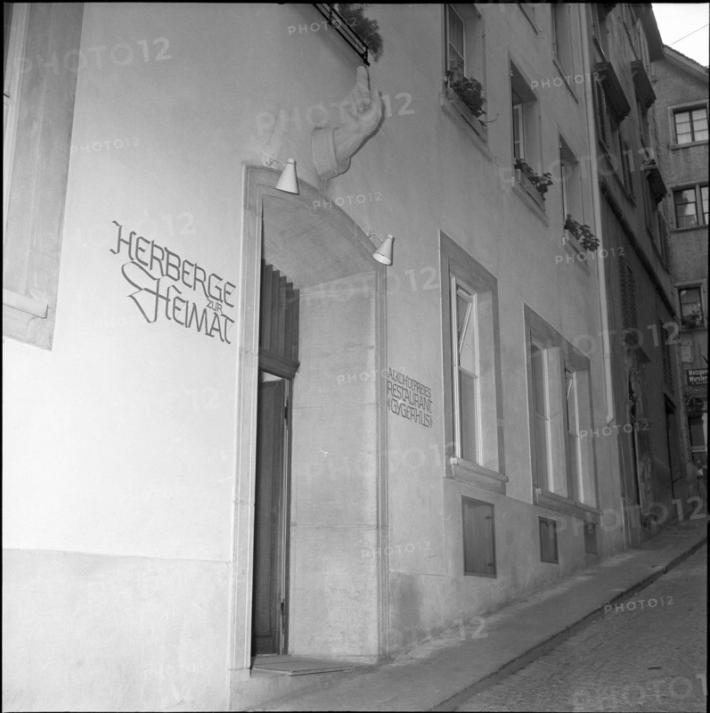 Hostel to the Homeland, Zurich 1952