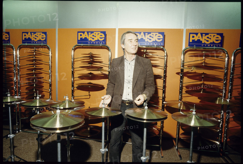 Manager Robert Paiste with his cymbals, Nottwil 1983