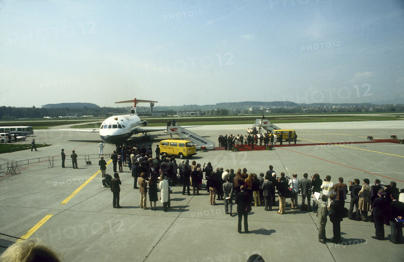 Arrival Elizabeth II, Zurich Airport 1980
