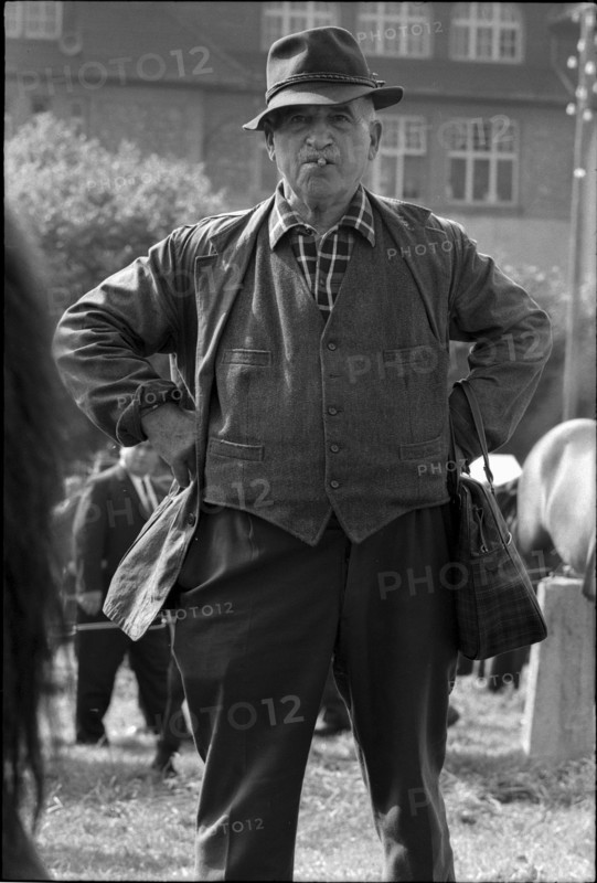 Man at the horse market of Chaindon-Reconvilier, 1969