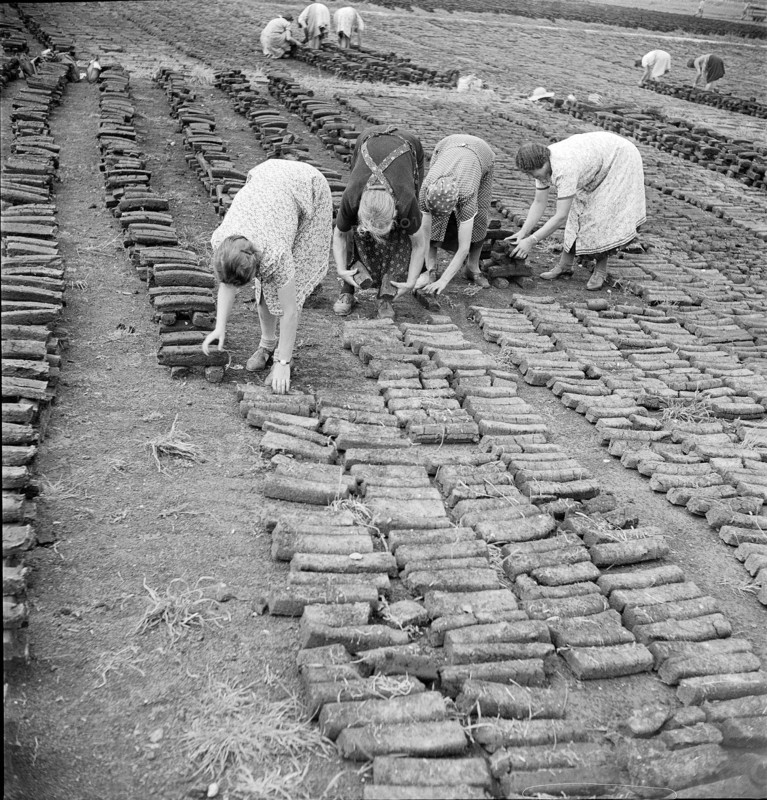 Peat extraction near Ins 1942