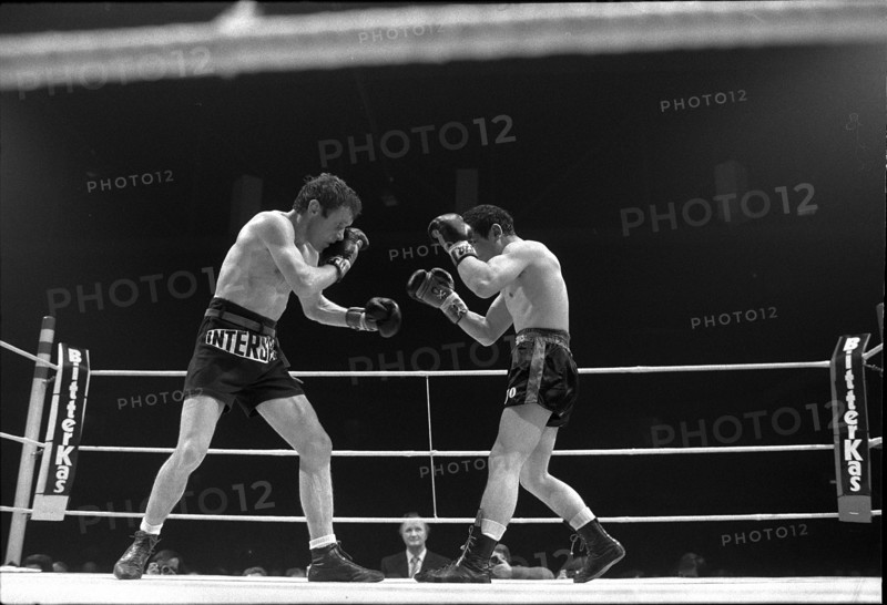 Boxing day at Hallenstadion 1975: Chervet - Sperati