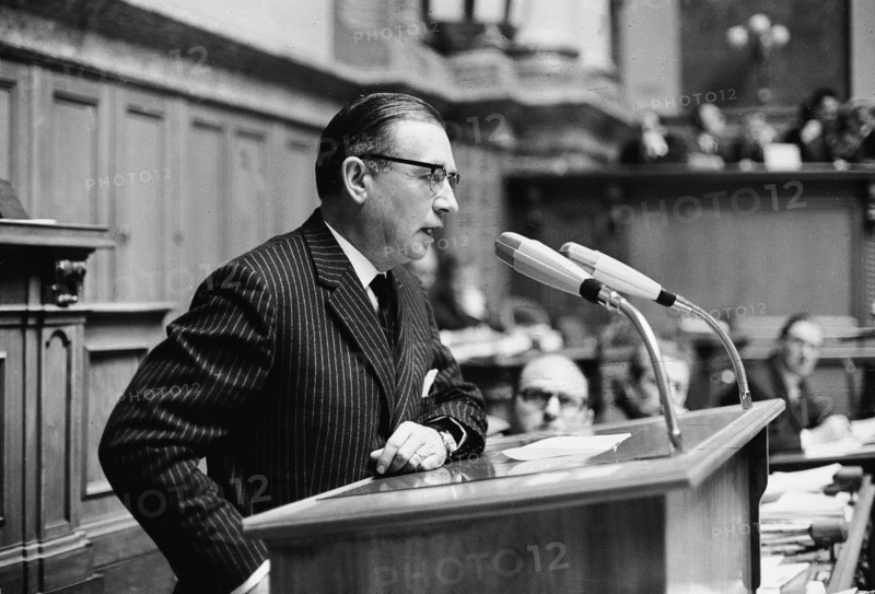 James Schwarzenbach, 1971