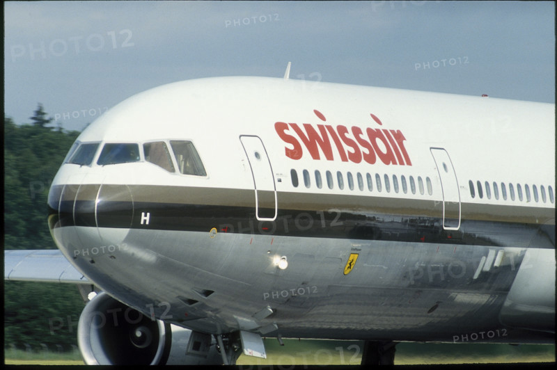 DC-10 before take-off, takeoff, 1987